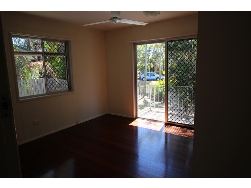 5 MacKenzie Street, Redcliffe QLD 4020