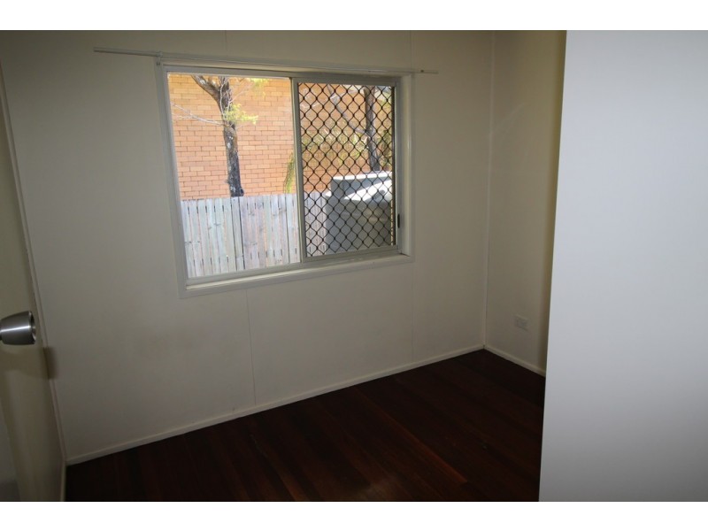 5 MacKenzie Street, Redcliffe QLD 4020