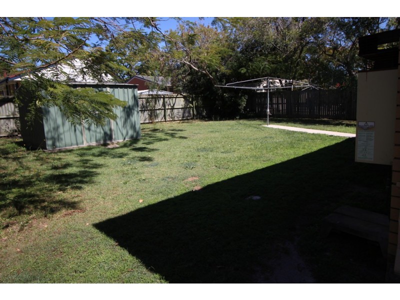 5 MacKenzie Street, Redcliffe QLD 4020