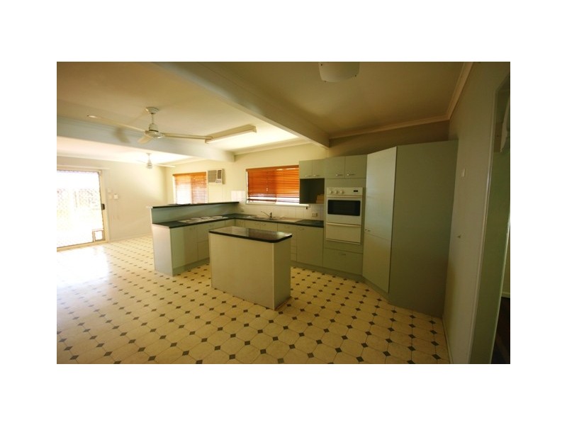 58 Deans Street, Margate QLD 4019
