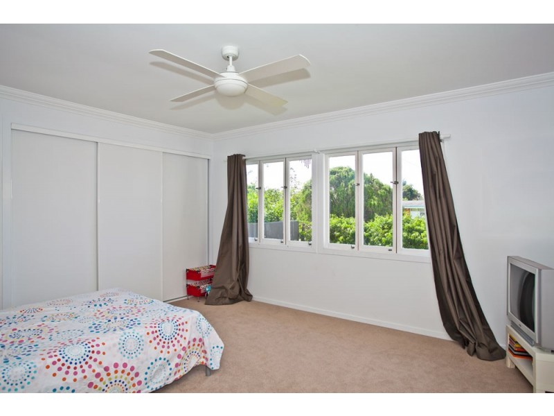 37 Cox Street, Margate QLD 4019