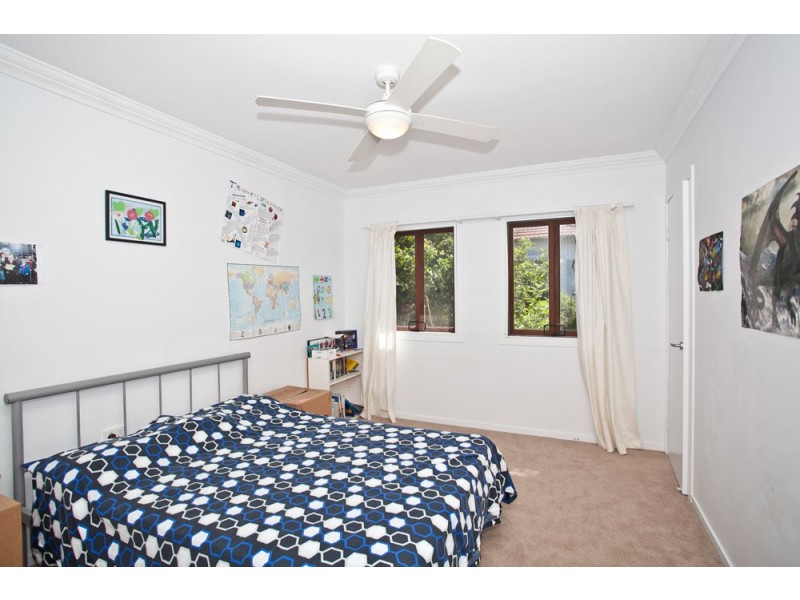 37 Cox Street, Margate QLD 4019