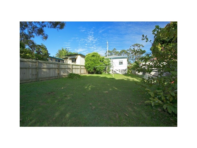 163 Scarborough Road, Redcliffe QLD 4020