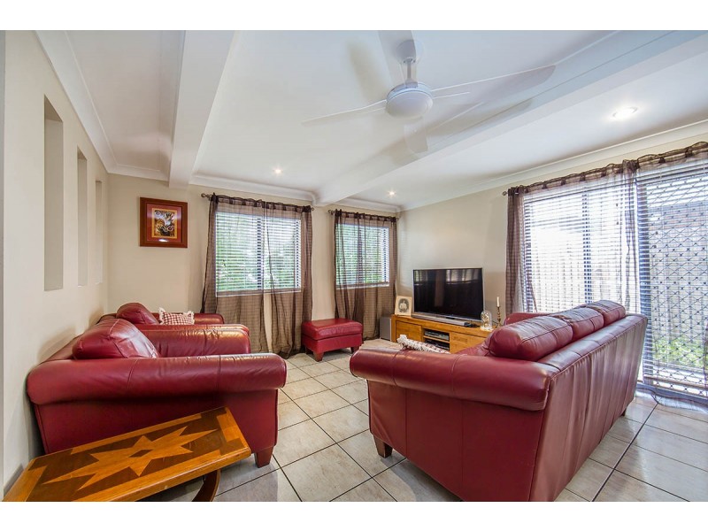 11 Watson Street, Clontarf QLD 4019