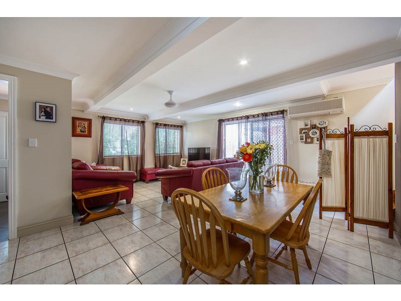 11 Watson Street, Clontarf QLD 4019