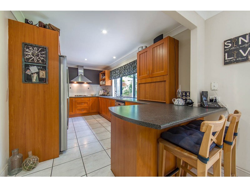 11 Watson Street, Clontarf QLD 4019