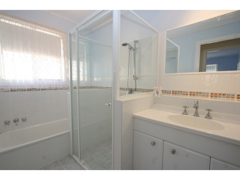 42 McCulloch Avenue, Margate QLD 4019