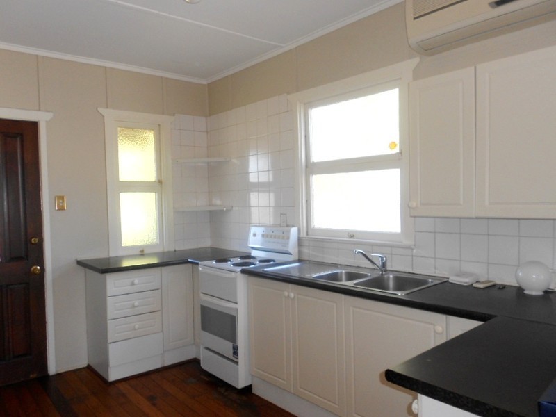 153 Elizabeth Avenue, Clontarf QLD 4019