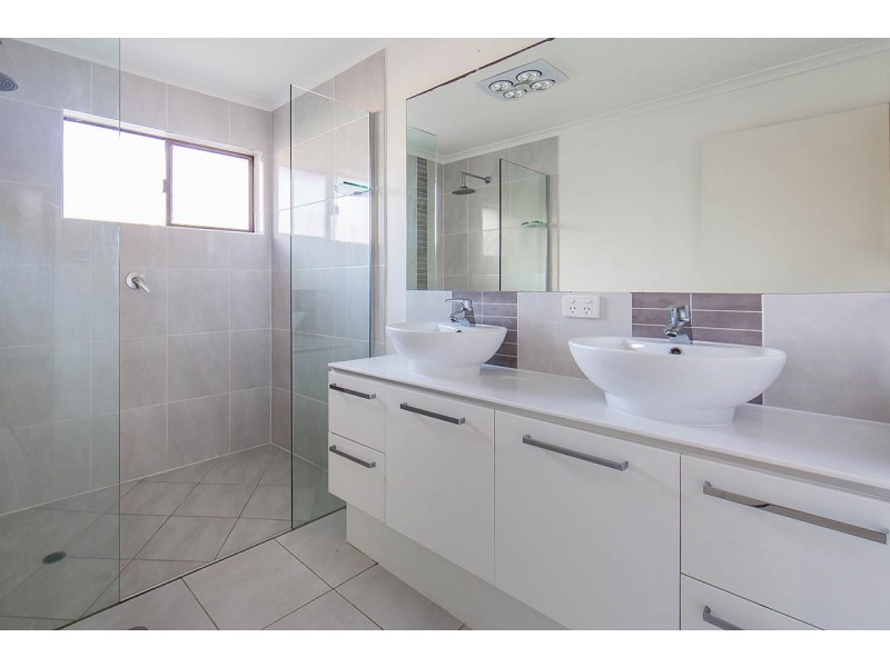 30 Watson Street, Clontarf QLD 4019