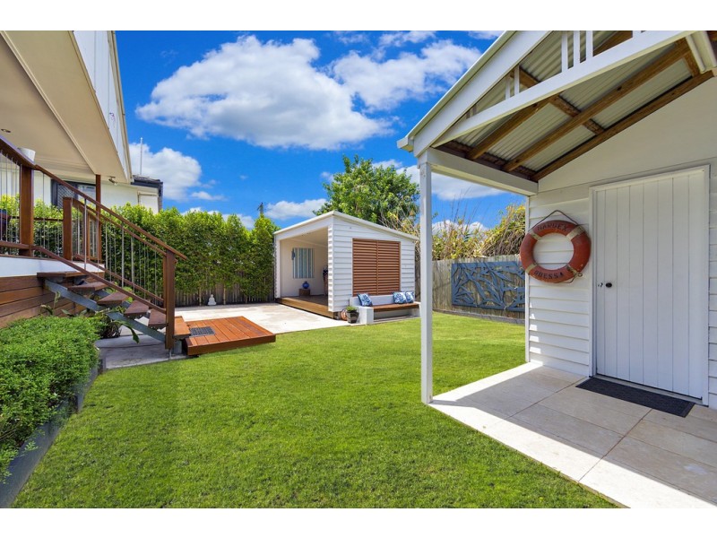 9 Cowen Street, Margate QLD 4019