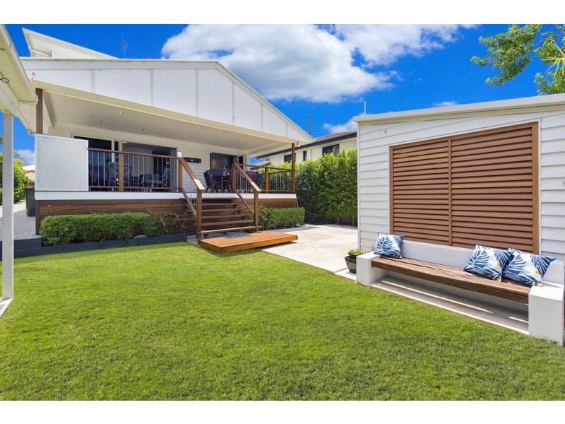9 Cowen Street, Margate QLD 4019