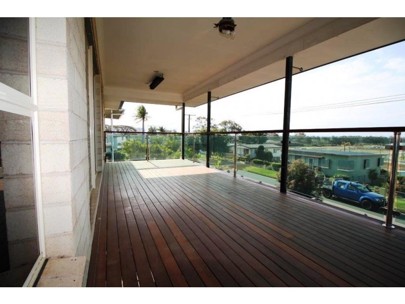 11 Kippa Street, Kippa-ring QLD 4021