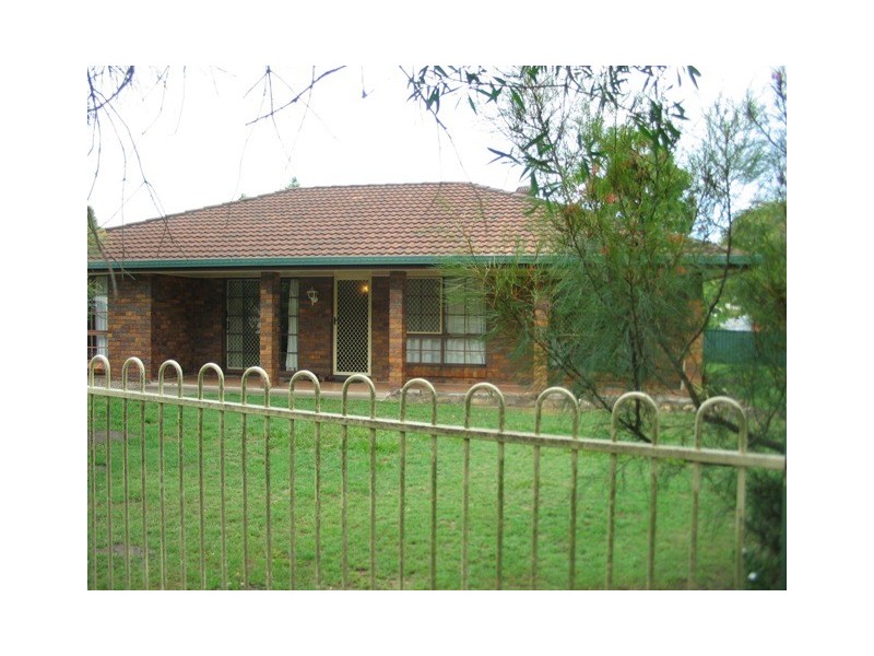 2 Nelson Court, Kippa-ring QLD 4021