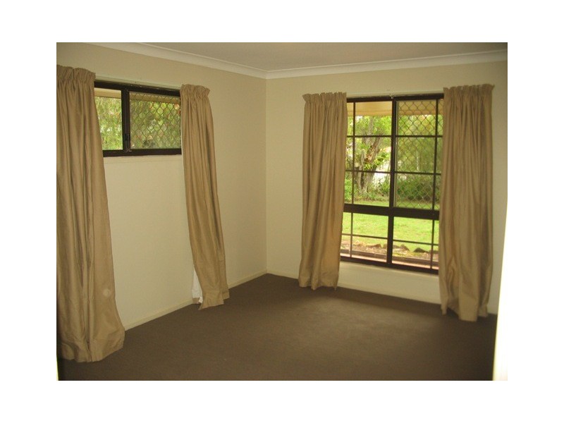 2 Nelson Court, Kippa-ring QLD 4021