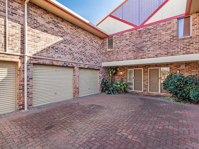5/6 Third Avenue, Scarborough QLD 4020
