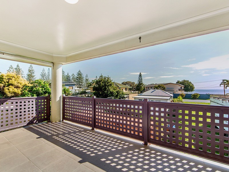 5/6 Third Avenue, Scarborough QLD 4020
