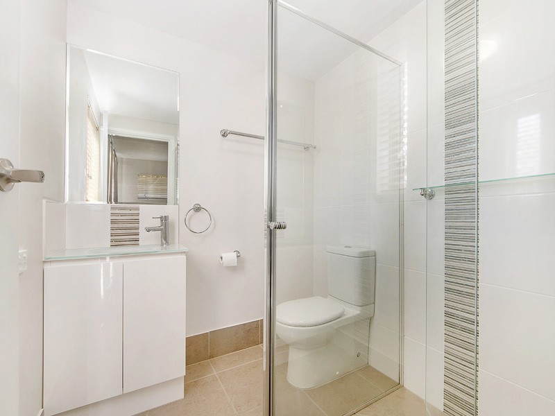 5/6 Third Avenue, Scarborough QLD 4020