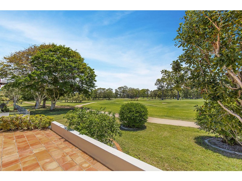 33 Valerie Street, Clontarf QLD 4019