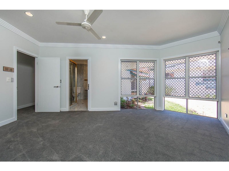 33 Valerie Street, Clontarf QLD 4019