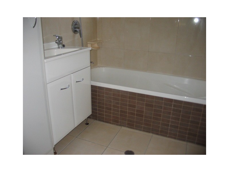 24 Silcock Street, Clontarf QLD 4019