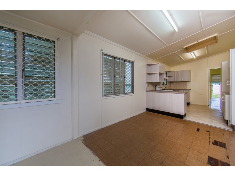 27 Ada Street, Margate QLD 4019