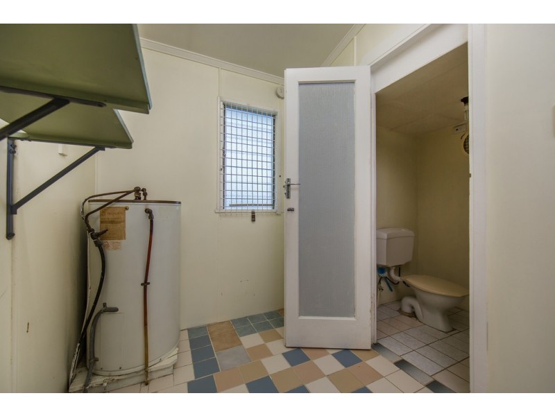 27 Ada Street, Margate QLD 4019