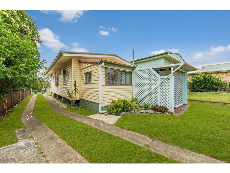 27 Ada Street, Margate QLD 4019