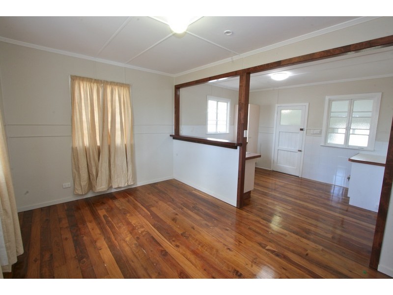 19 Elizabeth Avenue, Clontarf QLD 4019