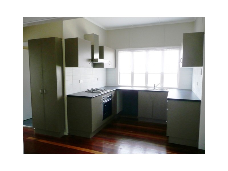 8 Beck Street, Clontarf QLD 4019