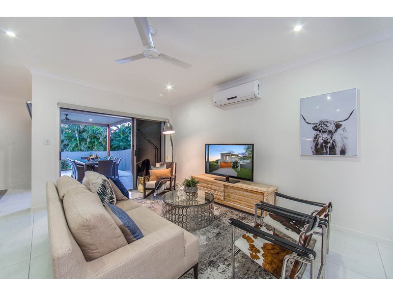 229 Scarborough Road, Scarborough QLD 4020