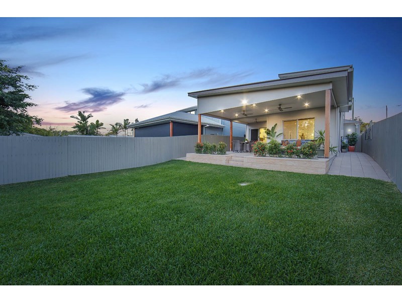 229 Scarborough Road, Scarborough QLD 4020