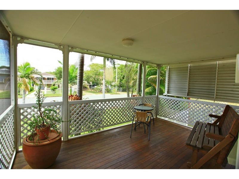 9 View Street, Woody Point QLD 4019