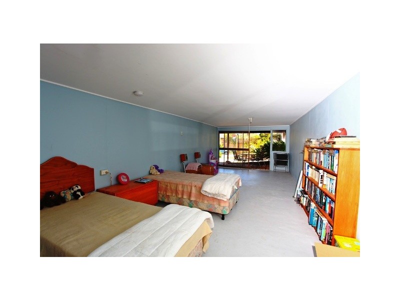 51 Griffith Road, Scarborough QLD 4020