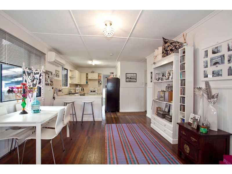 73 Grosvenor Terrace, Deception Bay QLD 4508