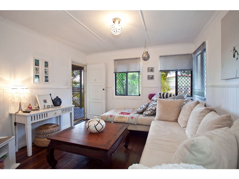 73 Grosvenor Terrace, Deception Bay QLD 4508