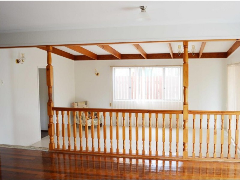 35 Hibiscus Avenue, Redcliffe QLD 4020