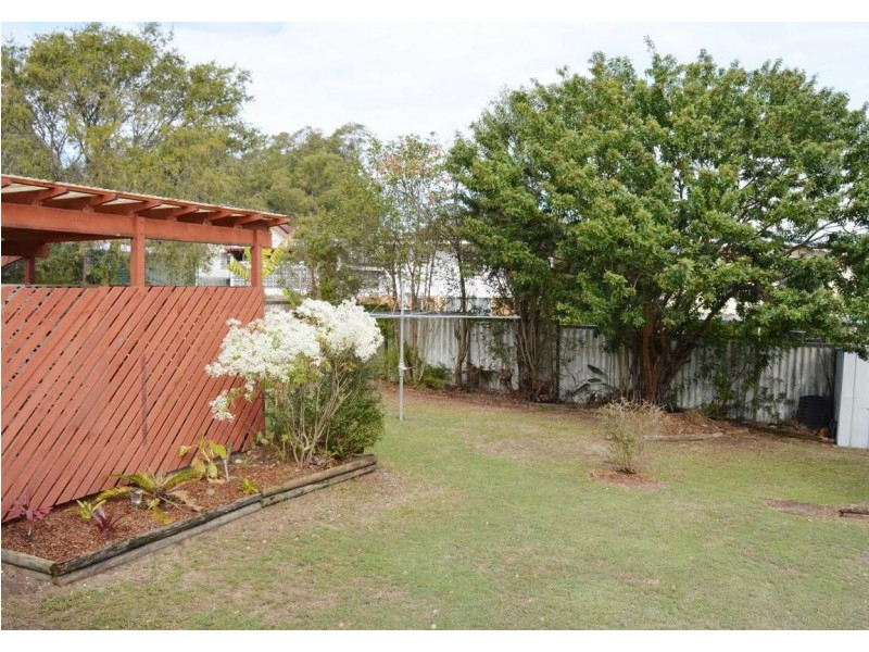 35 Hibiscus Avenue, Redcliffe QLD 4020