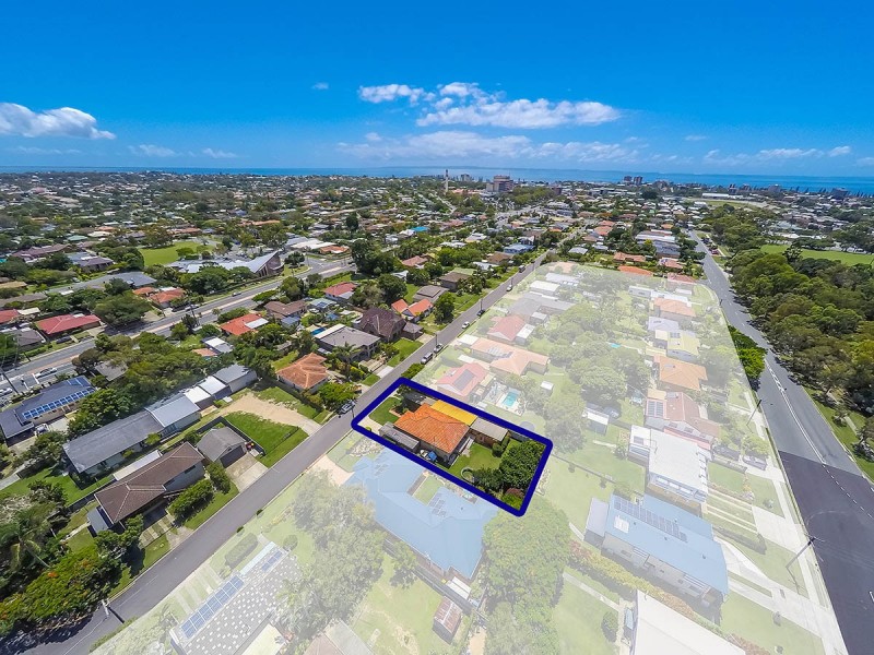 35 Hibiscus Avenue, Redcliffe QLD 4020