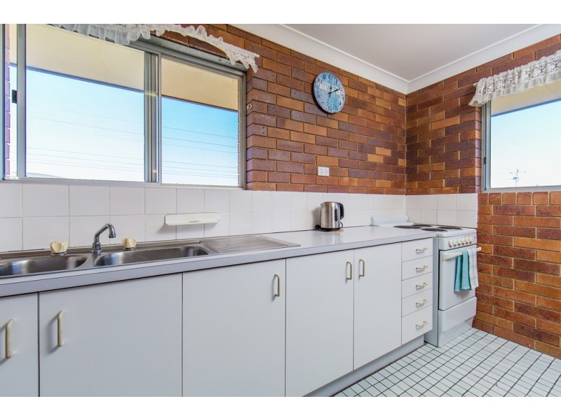 9/41-43 Kate Street, Woody Point QLD 4019