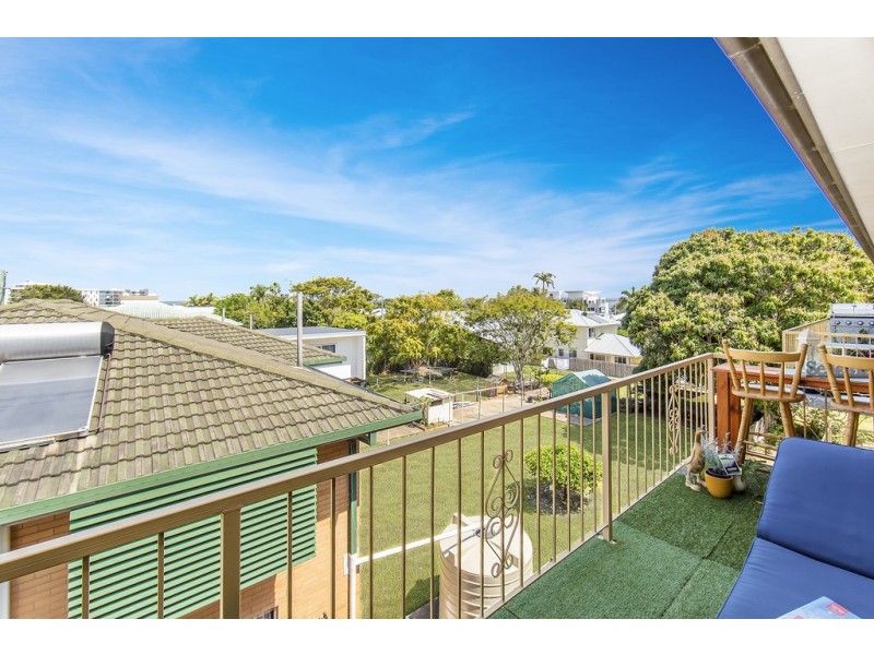 9/41-43 Kate Street, Woody Point QLD 4019