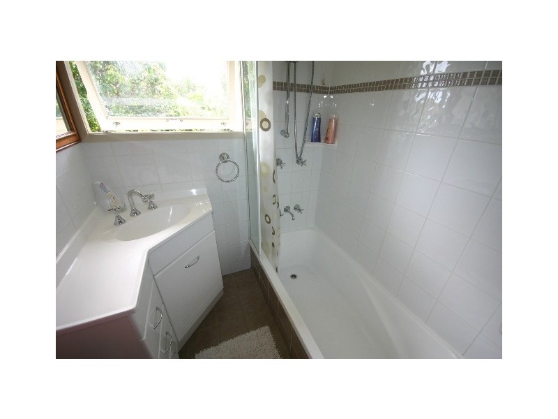 16 Esperanto Street, Redcliffe QLD 4020