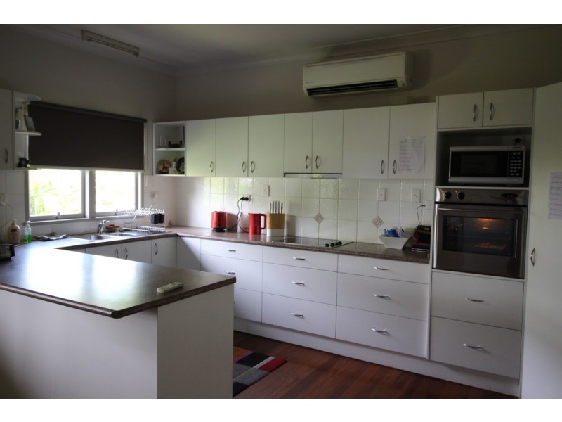 39 Westbrook Street, Woody Point QLD 4019