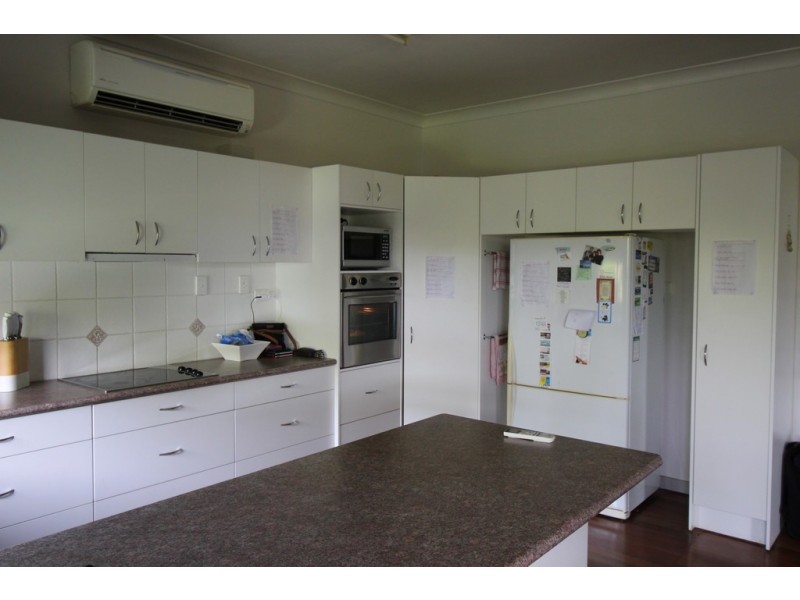 39 Westbrook Street, Woody Point QLD 4019