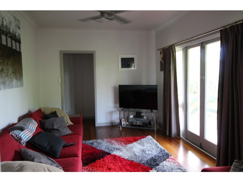 39 Westbrook Street, Woody Point QLD 4019