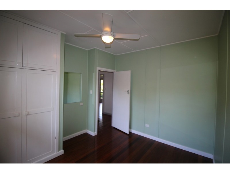 39 Westbrook Street, Woody Point QLD 4019