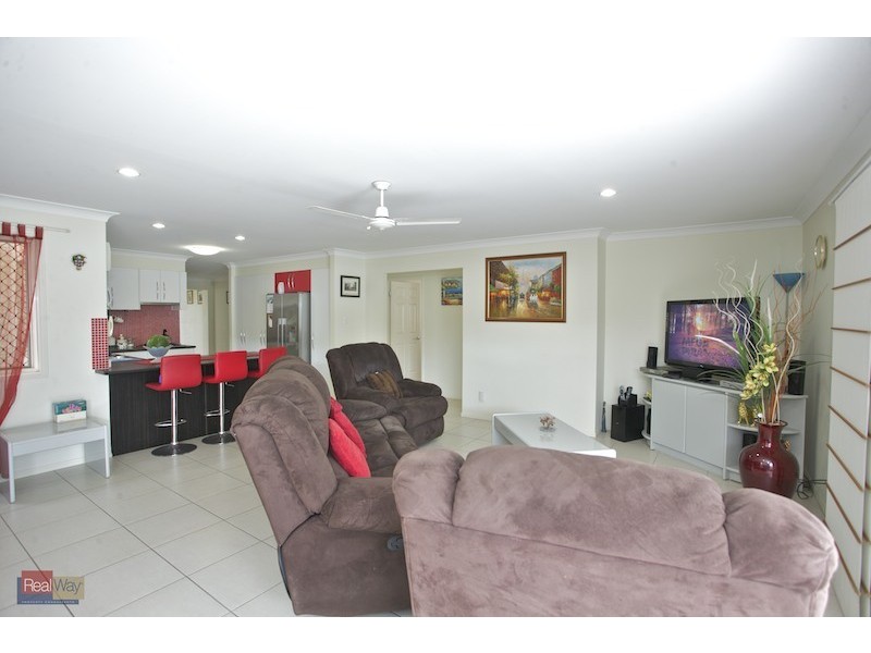 5 Jemma Street, Rothwell QLD 4022