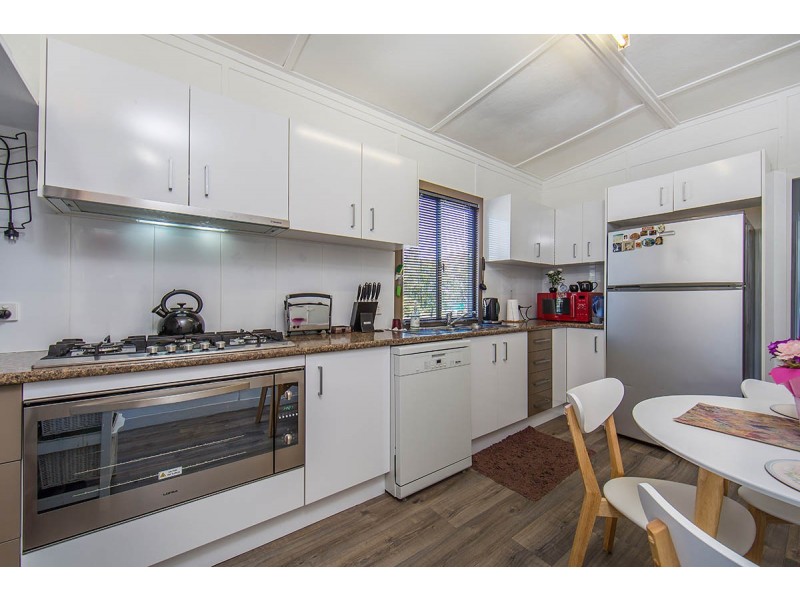 88 Oxley Avenue, Woody Point QLD 4019