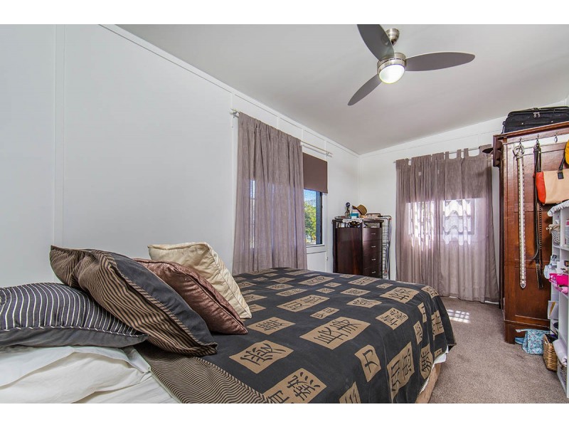 88 Oxley Avenue, Woody Point QLD 4019