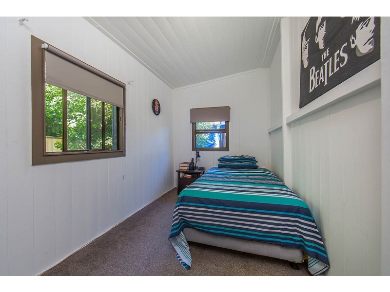 88 Oxley Avenue, Woody Point QLD 4019