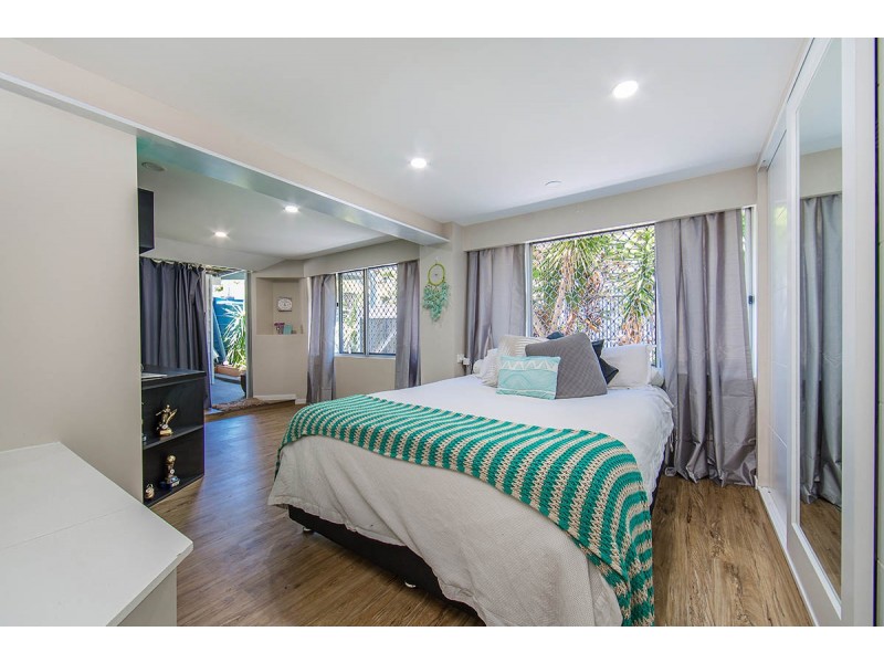 23 Lions Crescent, Kippa-ring QLD 4021